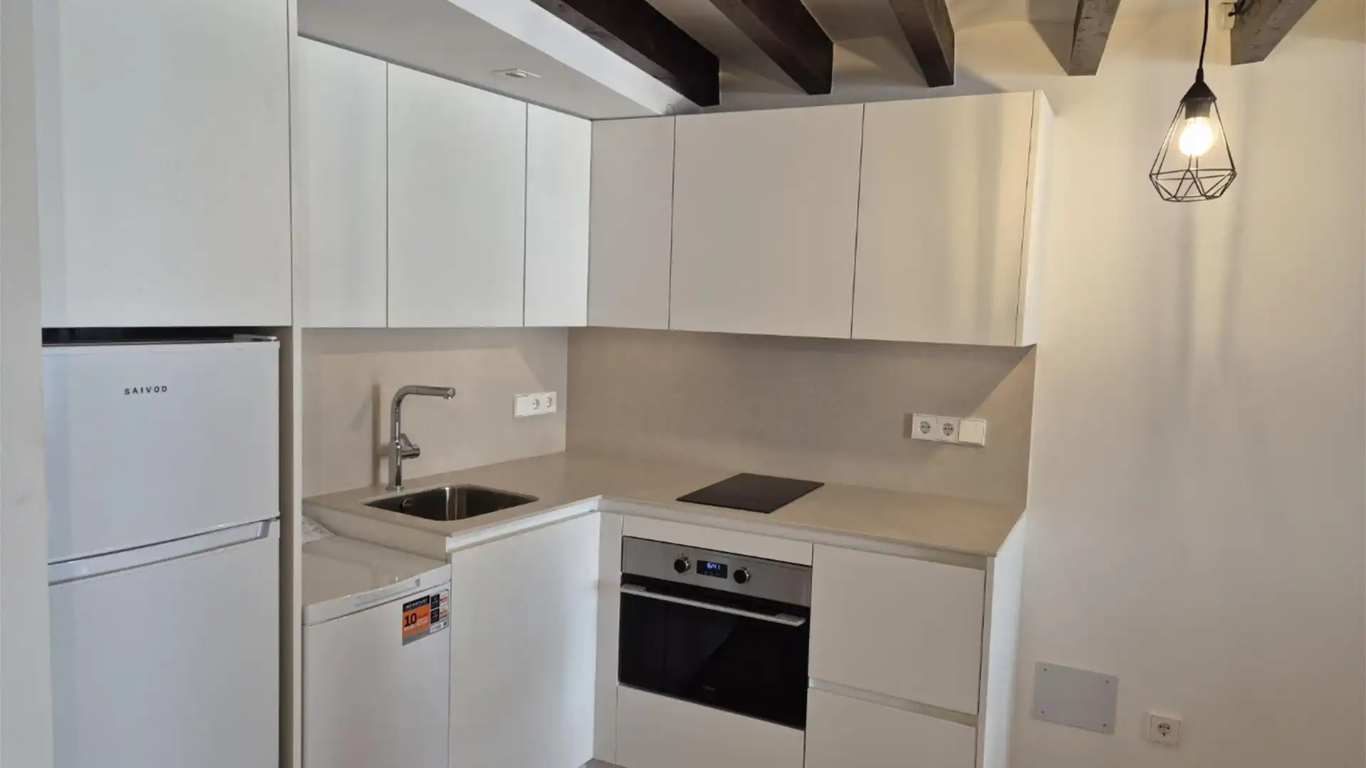 Estudio en  Carrer de la Bosseria 12 - Foto 6