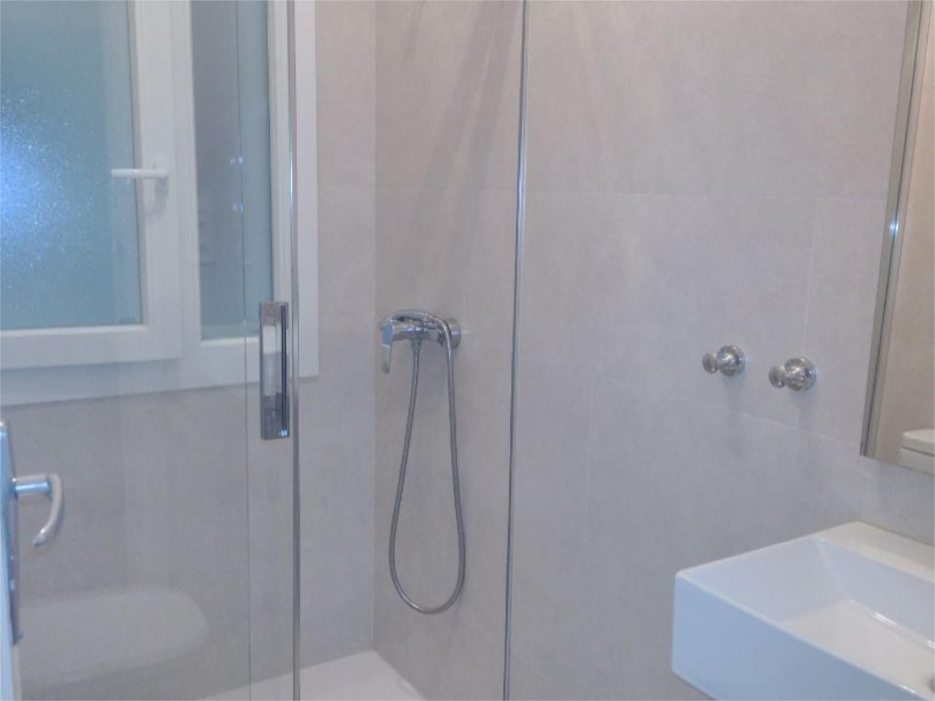 Piso en  Calle de Escosura 4 - Foto 4