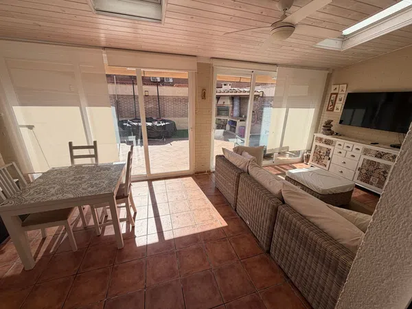 Chalet adosado en Calle Alejandro Casona, 1 - Foto 8