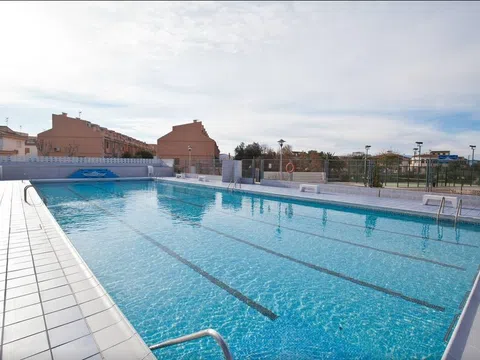 Chalet adosado en calle del Mar, 2