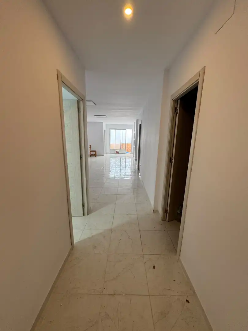 Piso en  Carrer d'Antonia Martínez 9 - Foto 3