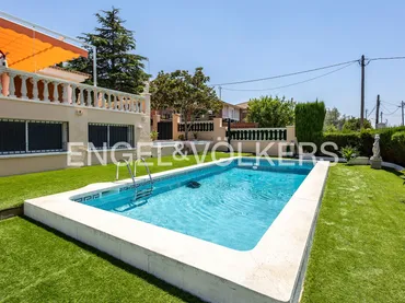 Chalet en Viladecans - Foto 3