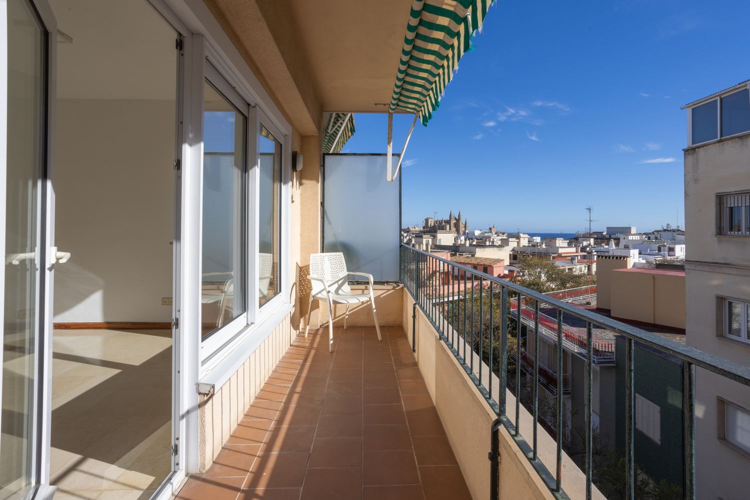 Piso en calle de Jaume de Santacília, 4 - Foto 6