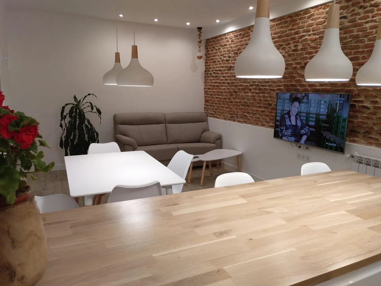 Piso en calle de Bocángel, 14 - Foto 1