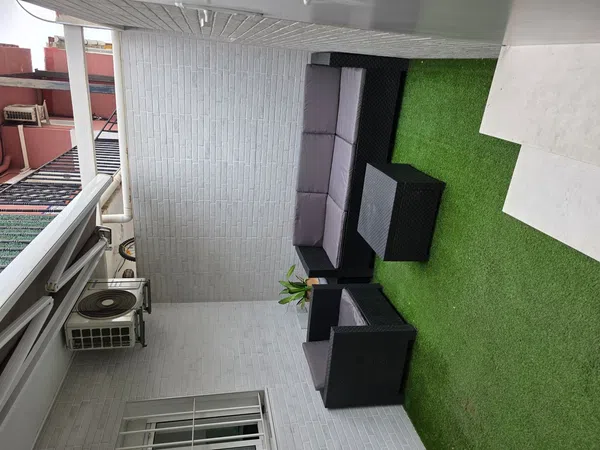 Piso en calle Bolivia, 230 - Foto 2