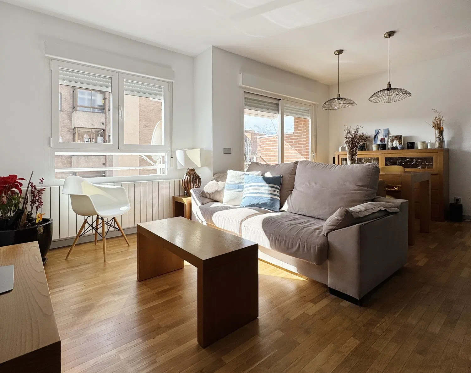 Piso en calle del Valle de Bergantiños, 3