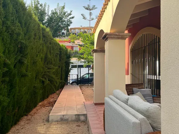 Chalet pareado en Calle del Ressol, 9, Bonalba-Cotoveta, Bonalba-Cotoveta - Foto 2