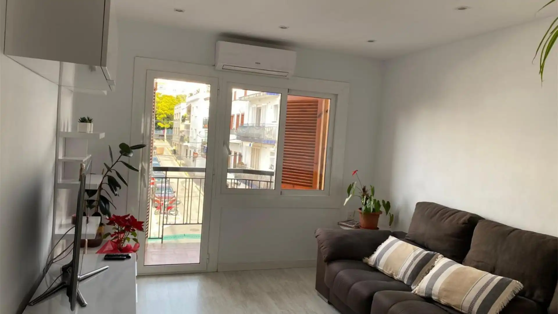 Piso en  Plaça Doctor Pérez Rosales 3 - Foto 5