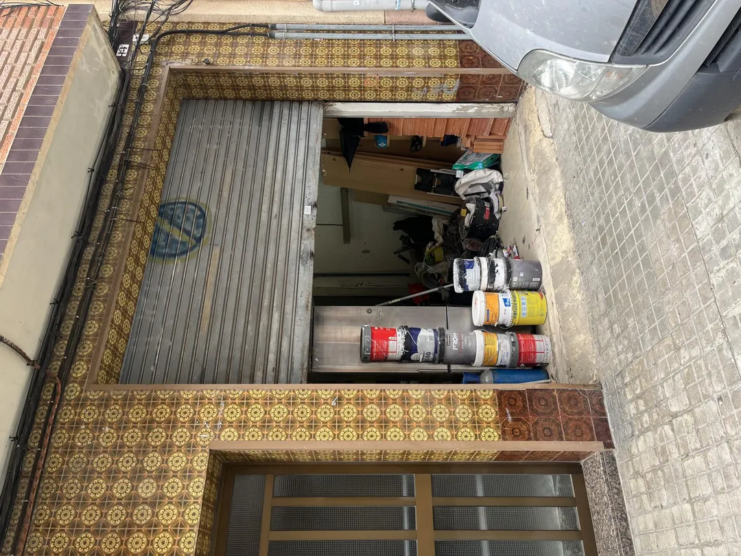 Planta baja en  Carrer de Baix de la Mar 32 - Foto 3