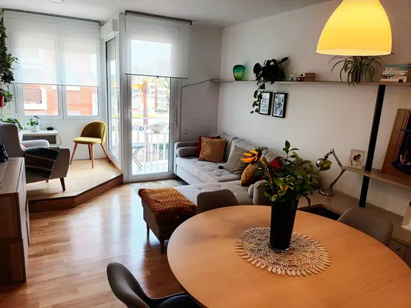 Piso en calle de la Mare de Déu de Núria, 11 - Foto 1