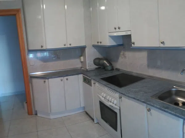 Piso en Calle Emiliano Bernabé, 14 - Foto 2
