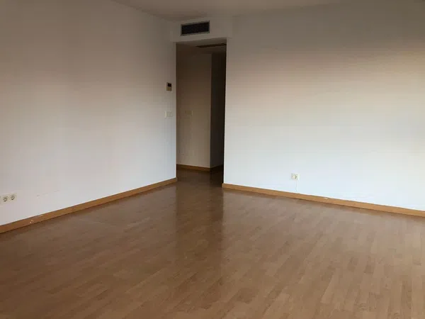 Piso en avenida Joven Futura, 25 - Foto 3