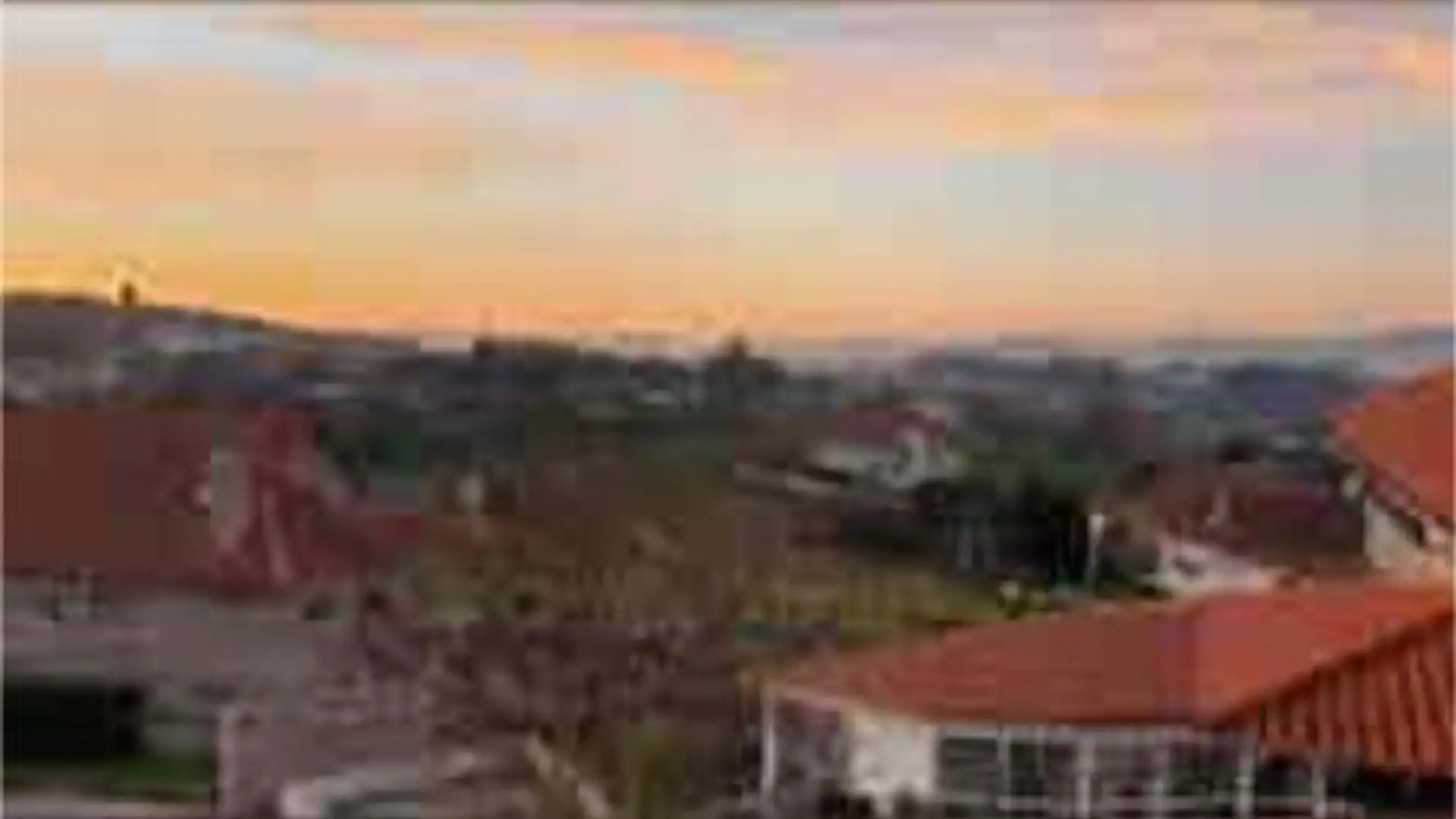 Casa adosada en Castrelos - Foto 2