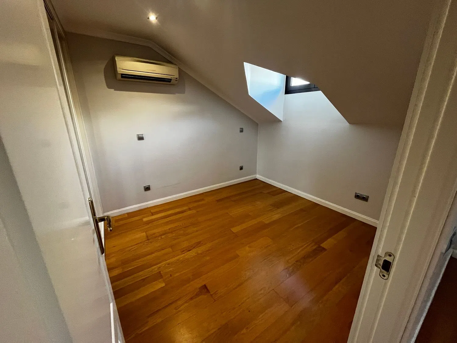 Piso en calle de Espoz y Mina, 32 - Foto 4