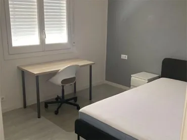 Piso en Girona Capital - Foto 9
