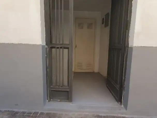 Local comercial en  Carrer de Ramón y Cajal 30 - Foto 7