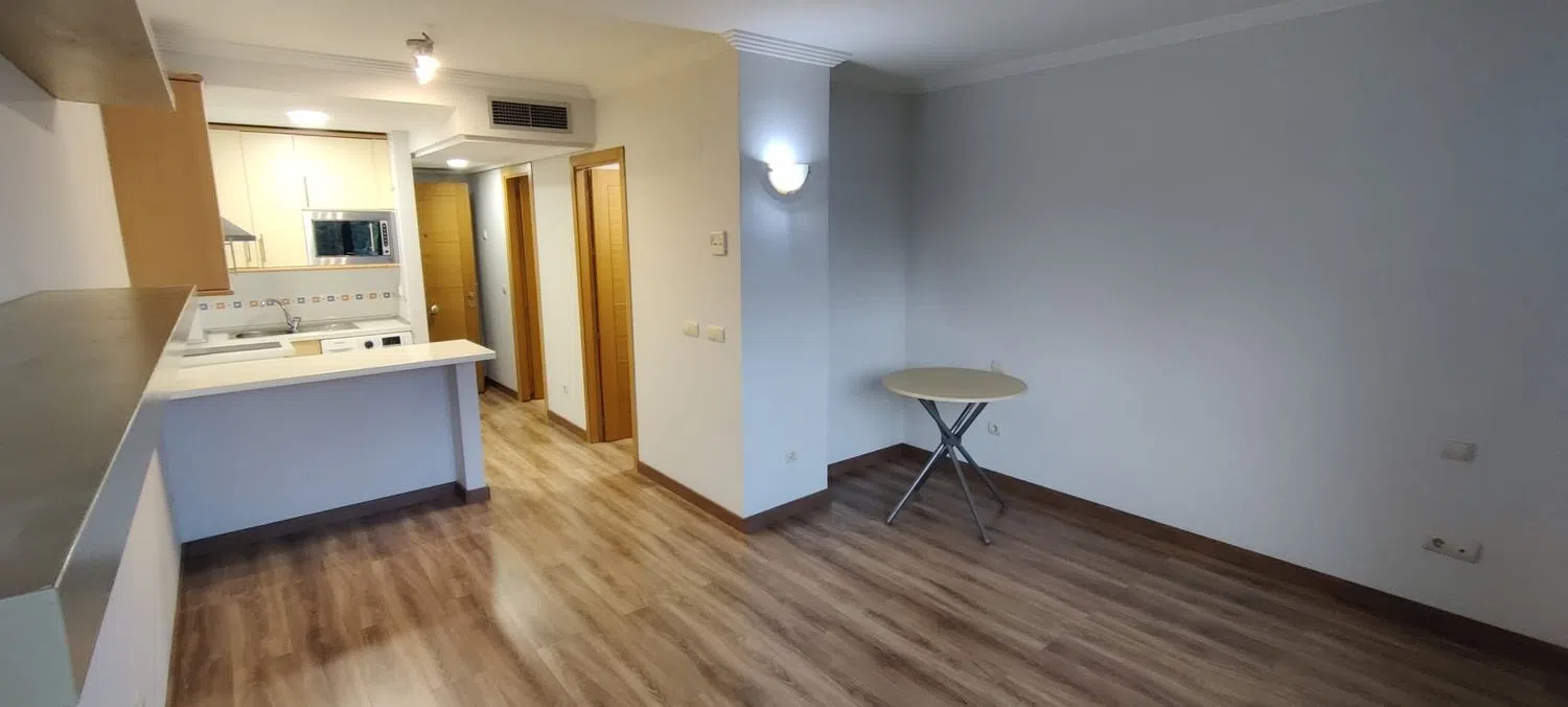 Estudio en glorieta de las Amazonas, 57 - Foto 1