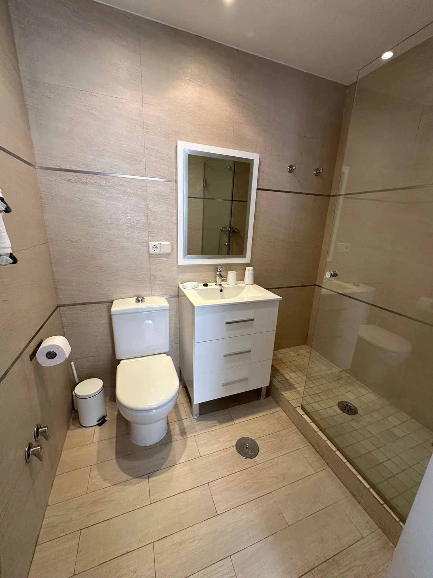 Piso en calle Infanta Mercedes, 105 - Foto 19