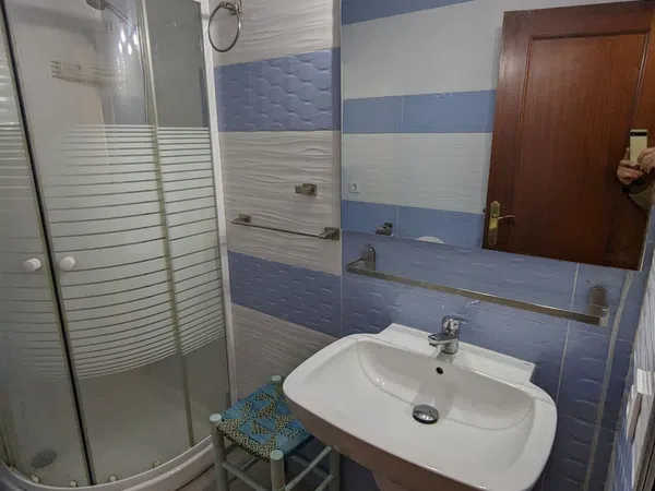 Piso en ronda de Garay, 25