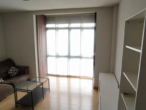 Piso en calle Pericles, 38