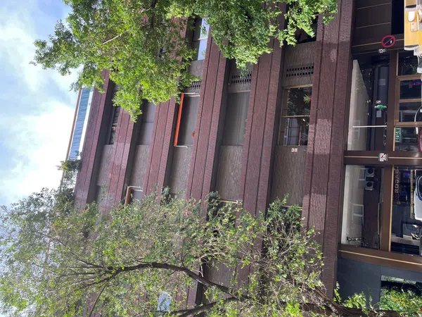 Estudio en calle de la Infanta María Teresa, 7