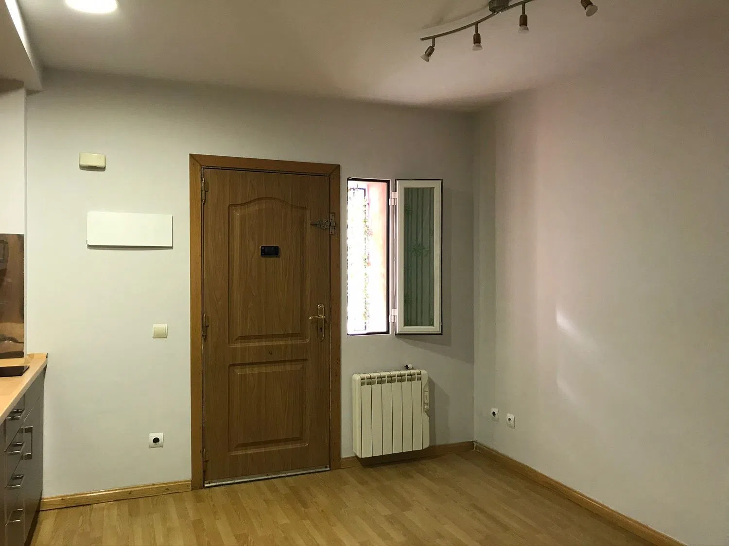 Piso en calle Julia Nebot, 3 - Foto 1