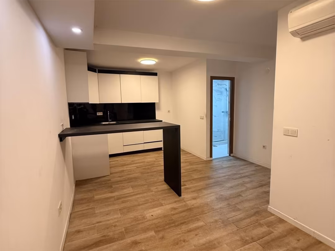 Piso en calle General Aldave 11 - Foto 1