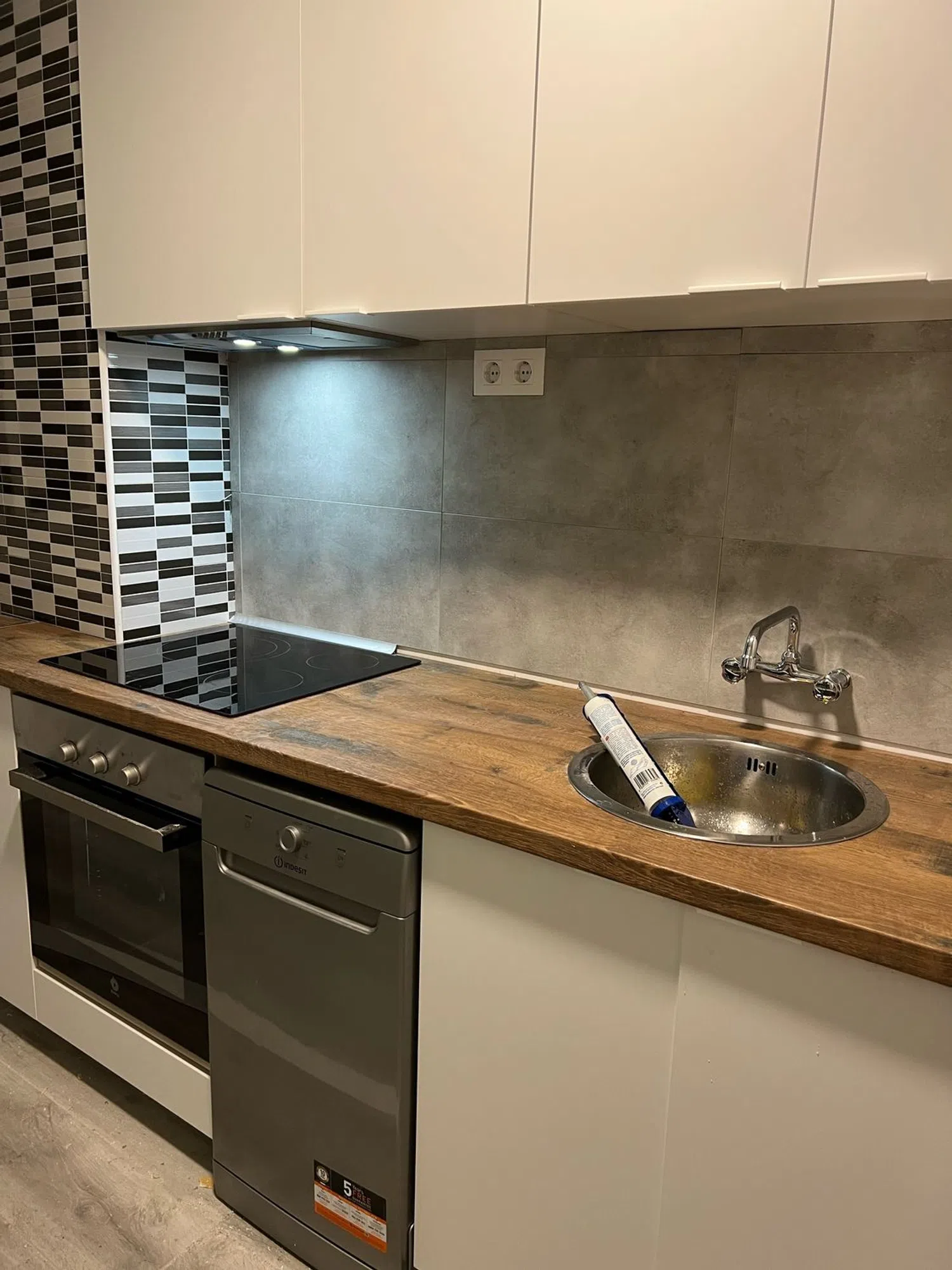 Piso en calle Mauricio Moro Pareto, 5 - Foto 12