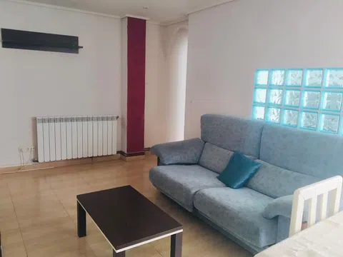 Piso en calle de Venecia, 45