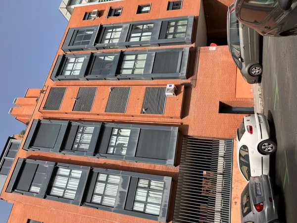 Piso en calle de Carmen Cobeña, 6