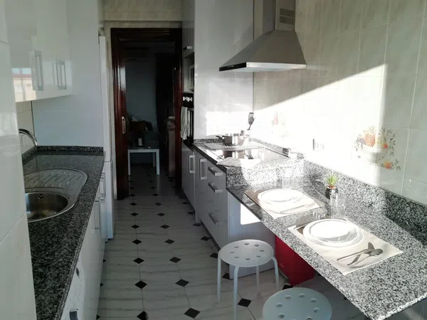 Alquiler de piso en Avenida de Miraflores, 97 - Foto 5
