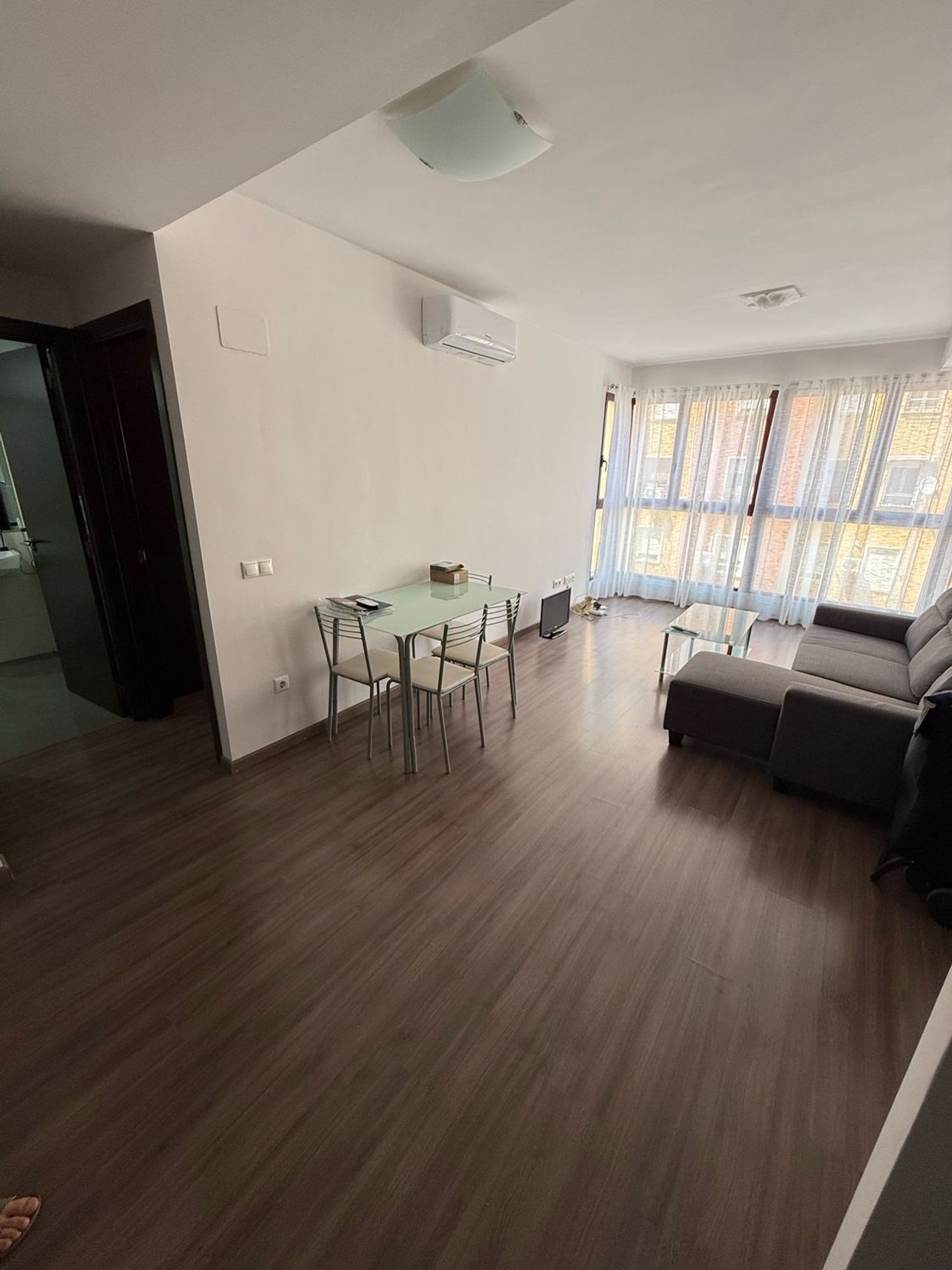 Piso en calle de la Democràcia, 13 - Foto 4