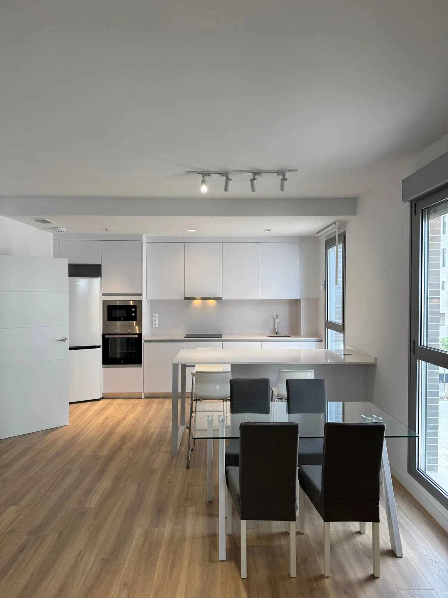 Piso en calle Rodas, 1