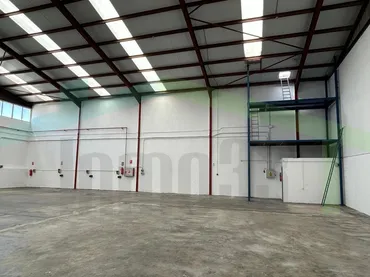 Nave Industrial en  Saturno - Foto 2