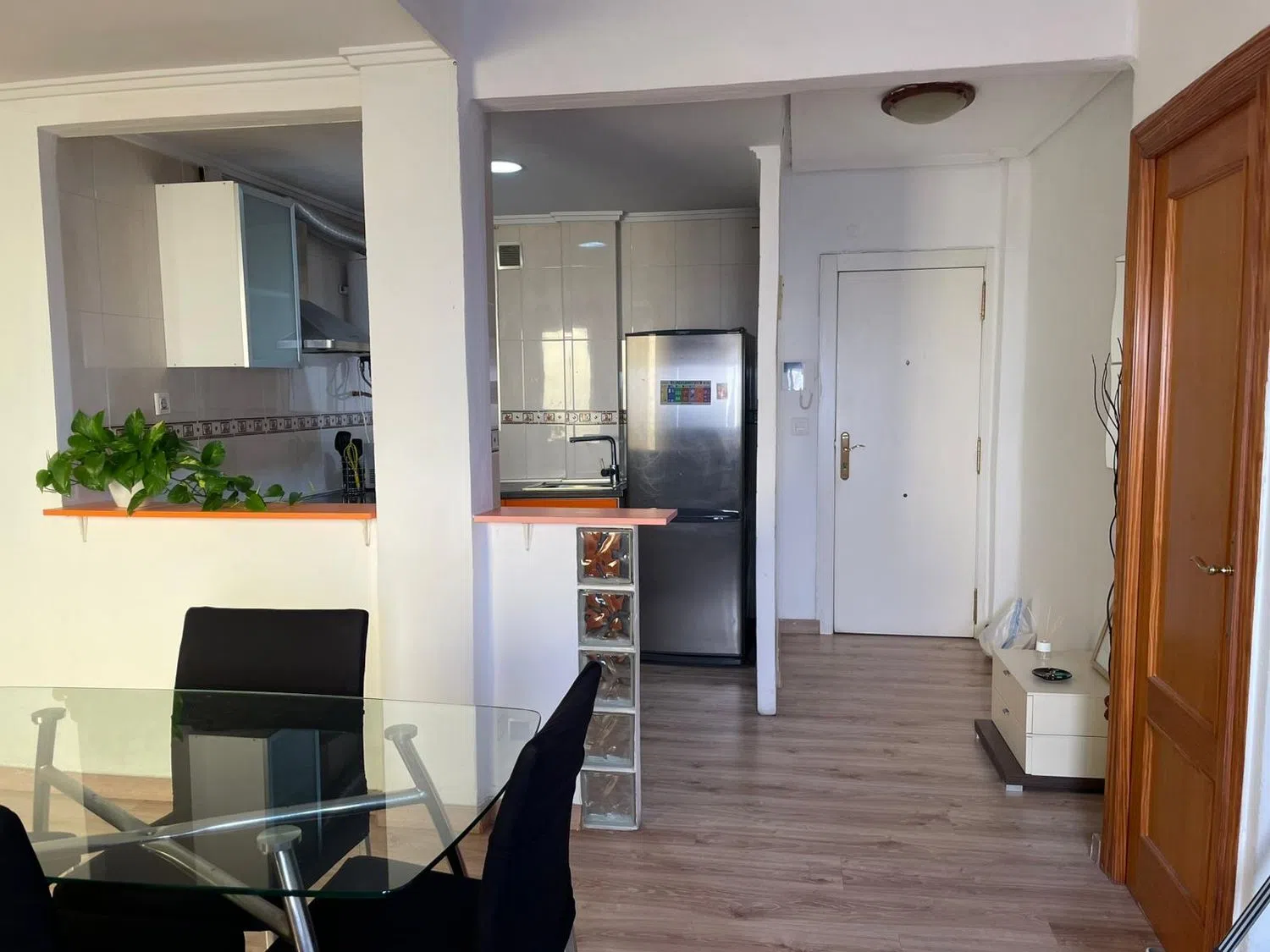 Piso en calle Guillem Escrivà, 28