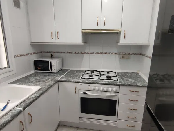 Piso en calle Portal de la Valldigna, 2 - Foto 3