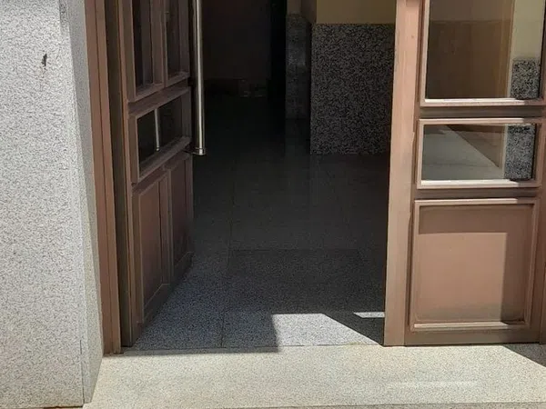 Piso en Calle Tetuán, 49 - Foto 2