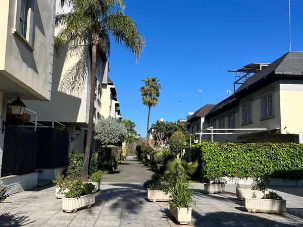 Piso en calle Londres, 36 -42 - Foto 11