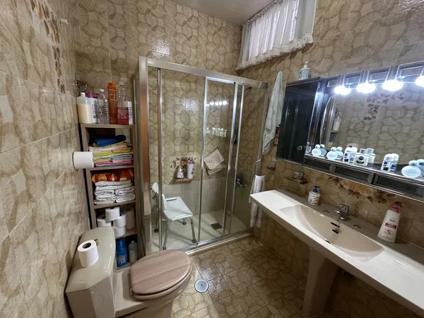 Casa independiente en Barrio Schamann - Rehoyas - Foto 24