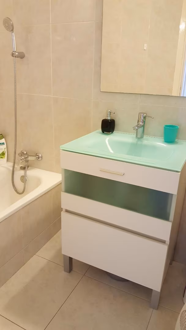 Estudio en  Carrer Jardiel Poncela 7 - Foto 7