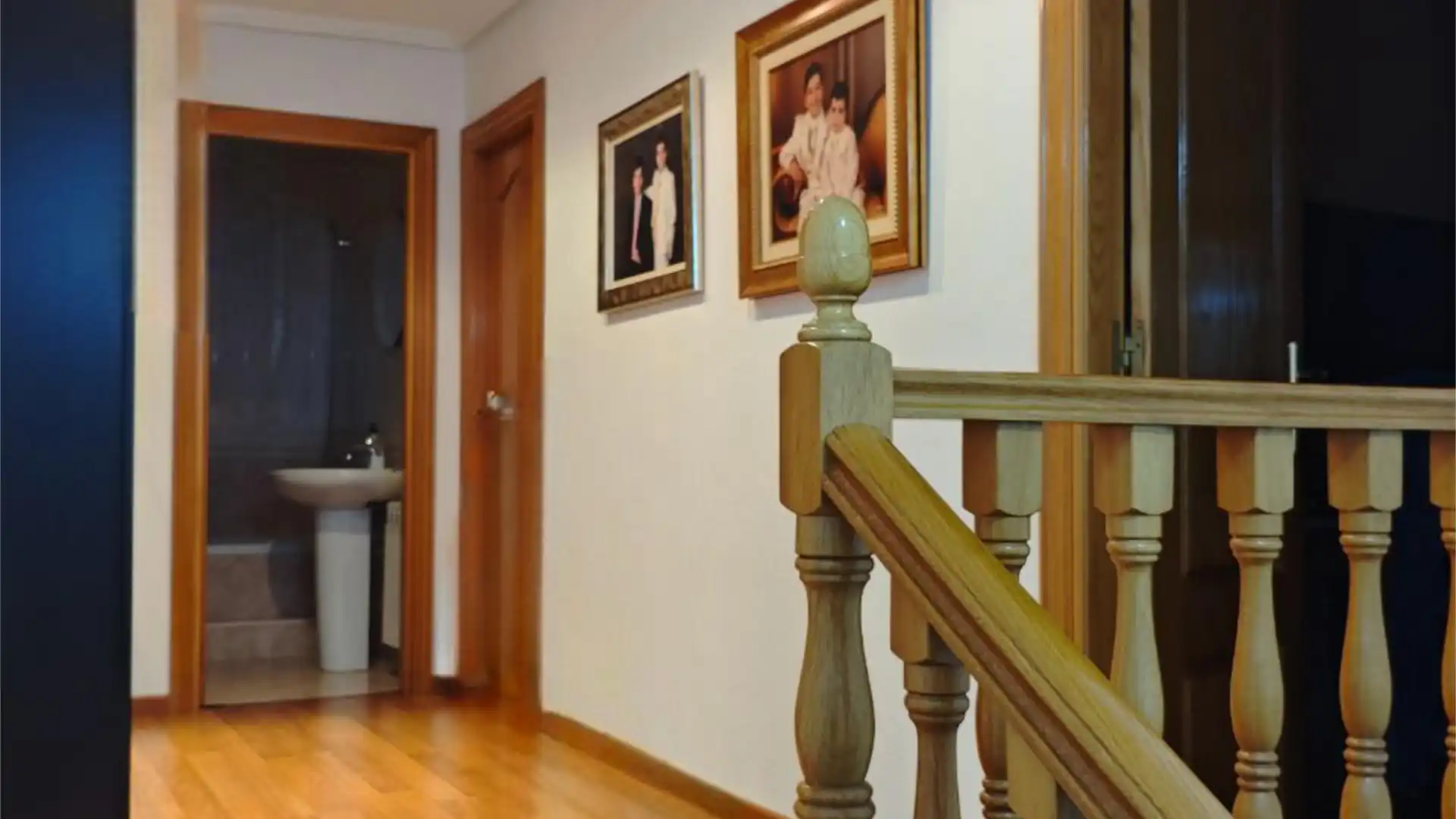 Casa adosada en  Calle Carrascos 18 - Foto 6