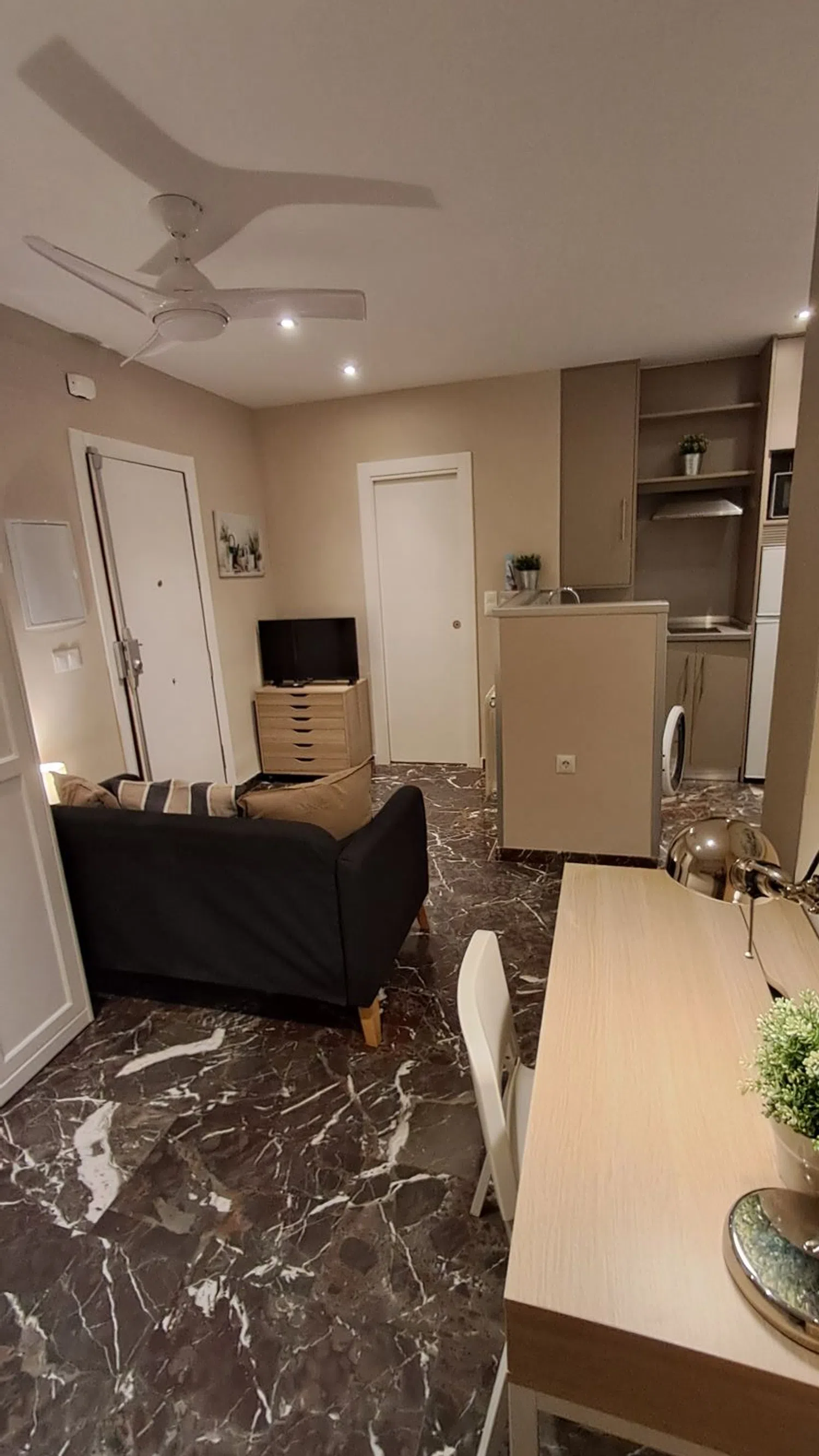 Estudio en calle Nueva de San Antón, 10 - Foto 10