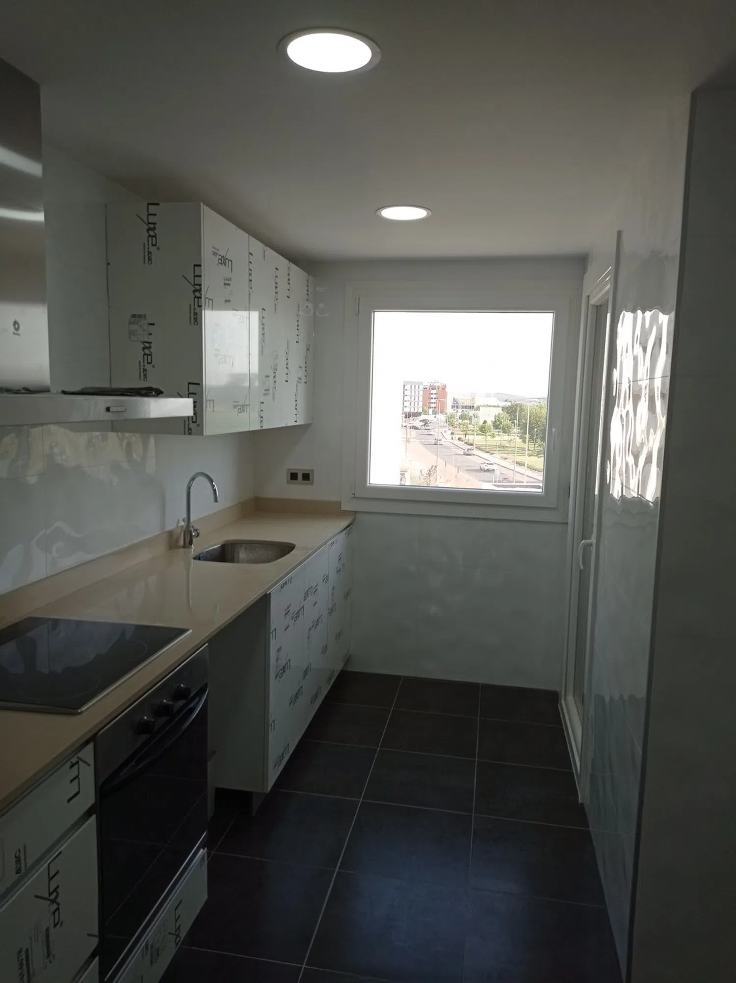 Piso en calle Escritora Carmen Laforet, 2 - Foto 5