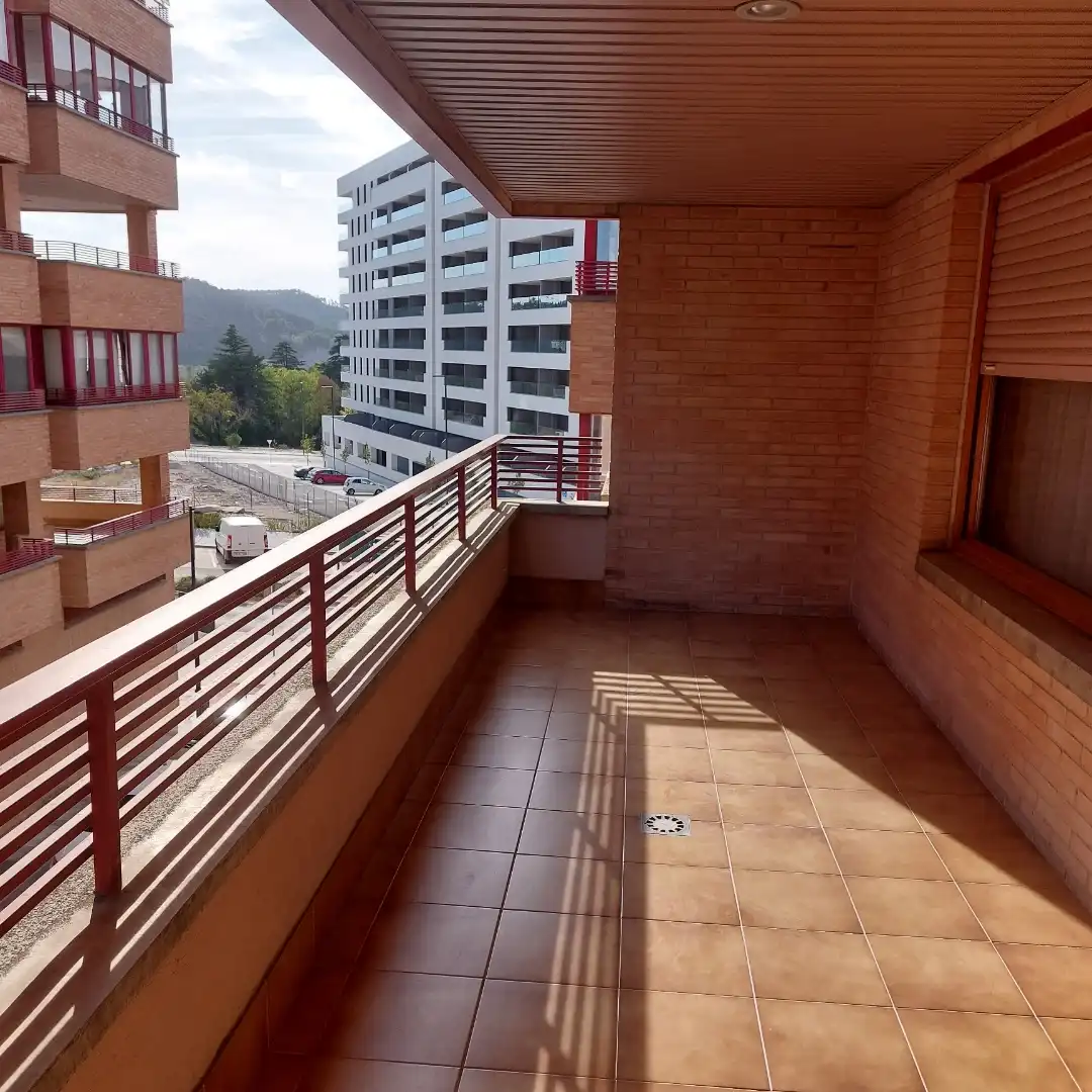 Piso en  Calle de la Comunidad de Castilla La Mancha 3 - Foto 3