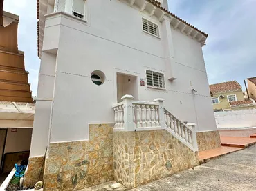 Chalet en  Carrer Galatea 28 - Foto 2