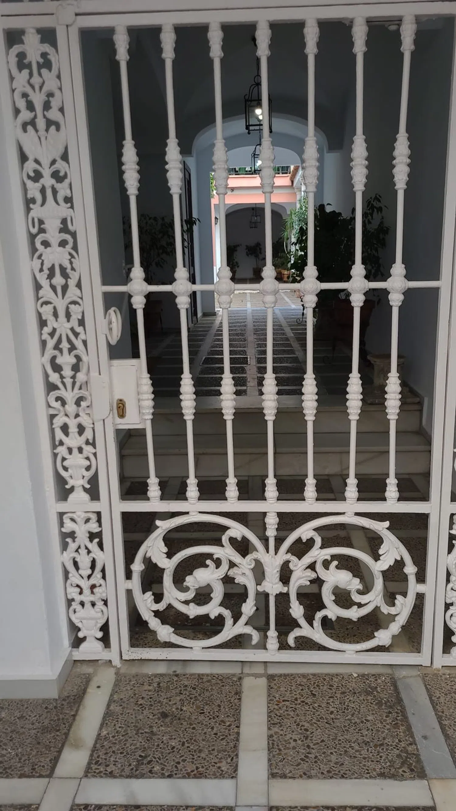 Piso en calle Rodrigo de Triana, 10 - Foto 1
