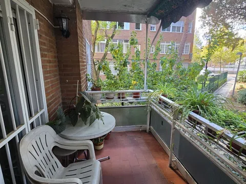 Piso en carril del Conde, 68