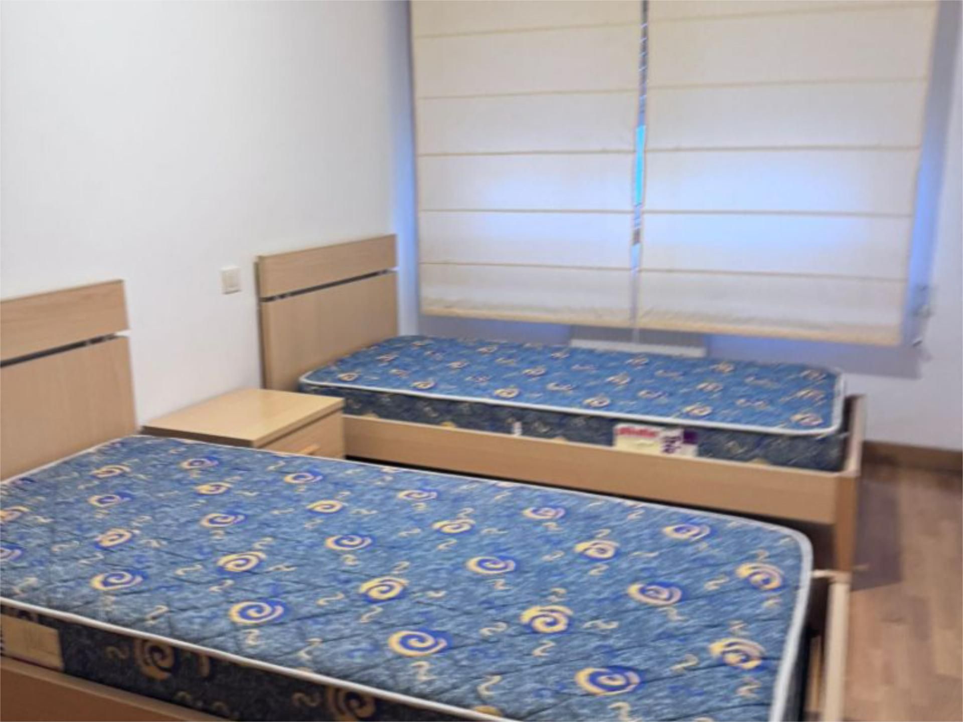 Piso en  Rúa Mendaña de Neyra 26 - Foto 14