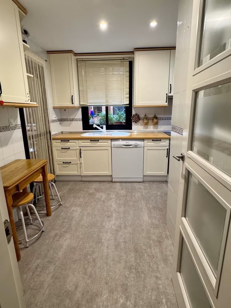 Piso en  Calle del Parroco Eusebio Cuenca 56 - Foto 6