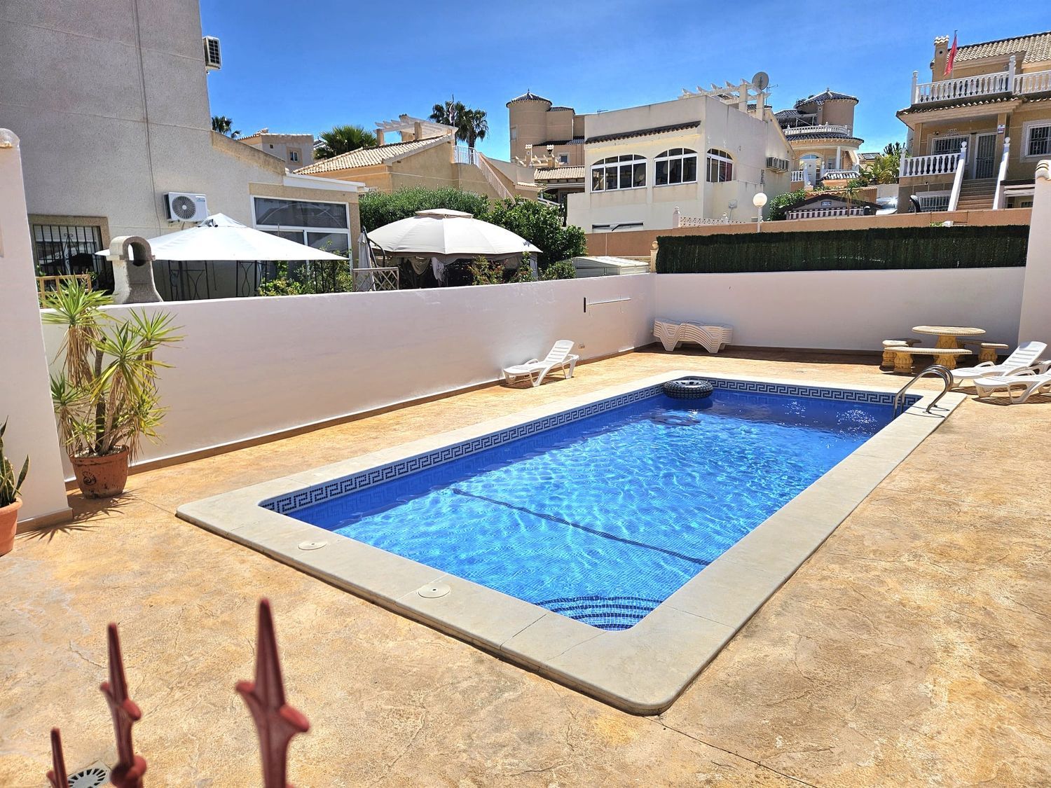 Chalet pareado en Calle Leman, 5, Zona Lago - Los Almendros - Foto 23